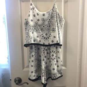 Like new aqua bandana printed black & white romper